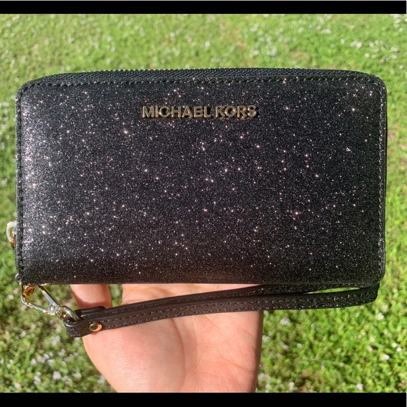 SALE🎁💕Michael Kors glitter Wallet - Picture 2 of 7